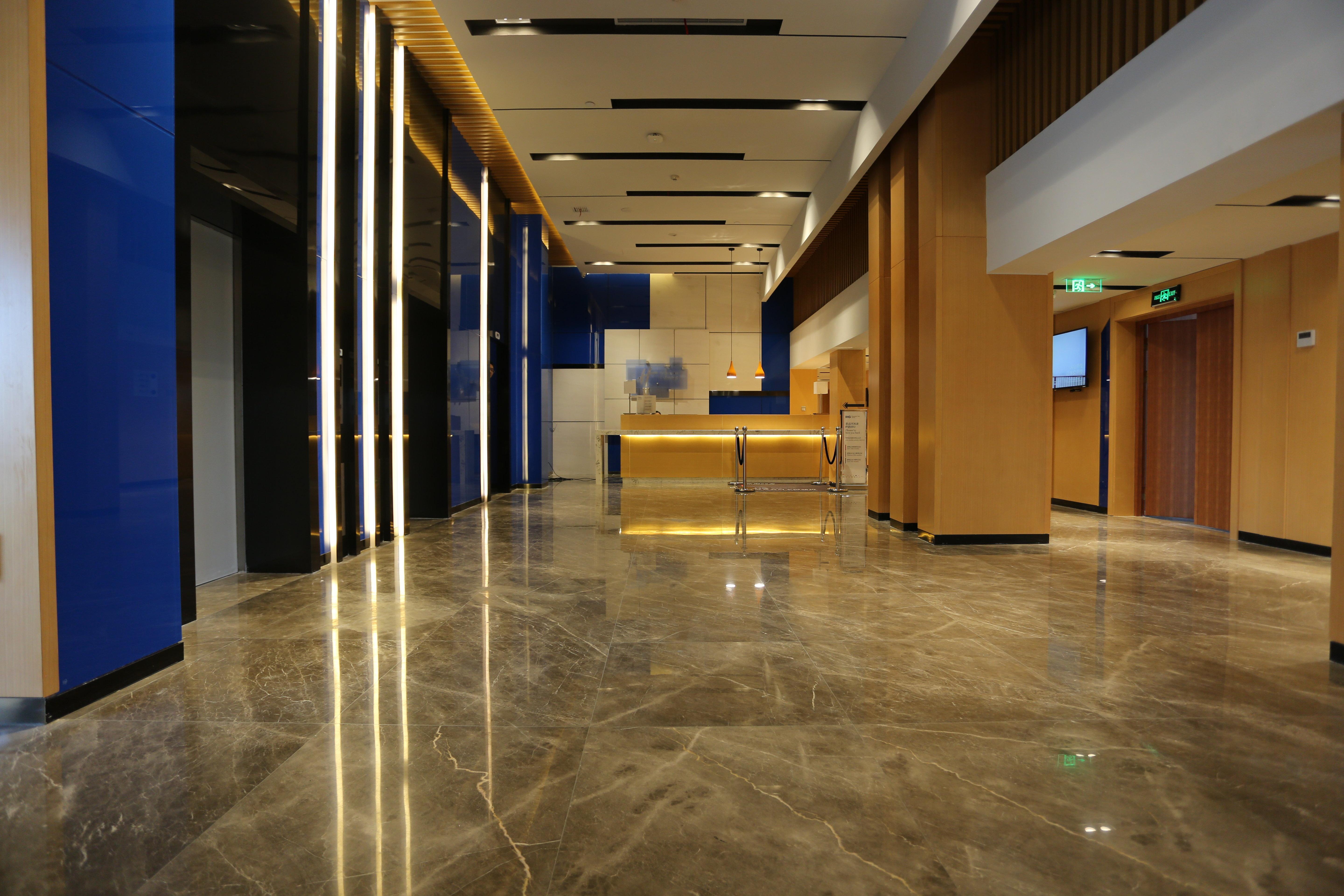 Holiday Inn Express - Wuhan Optical Valley By Ihg Exterior photo